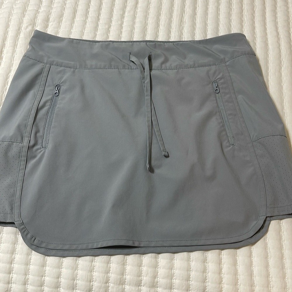 Magellan Outdoors Gray Athletic Skort